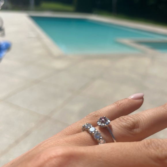 Simple Ruby Ring - Picture 2 of 6